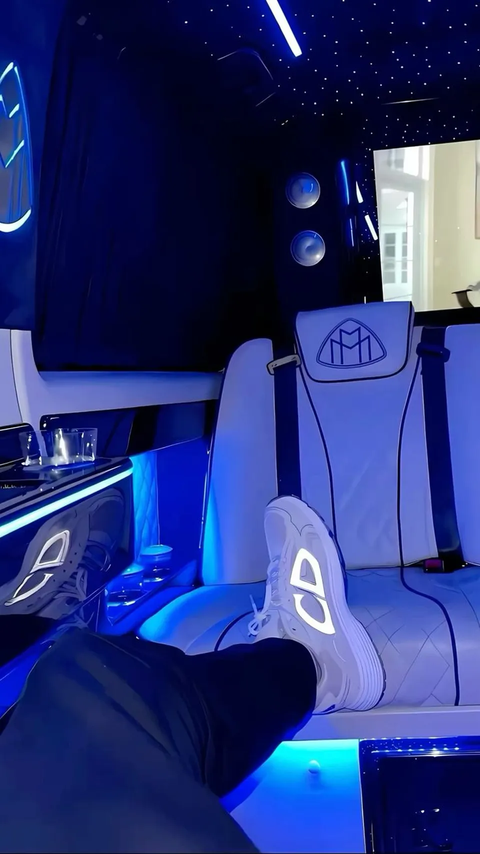 Transforme l'intérieur en luxueux — visuel généré par Antimetric